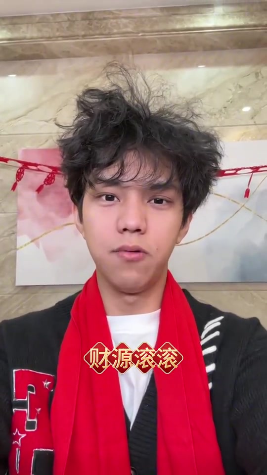 談球吧(中國(guó))官方網(wǎng)站EDG分享視頻：大年初六送窮鬼，祝大家財(cái)源滾滾，順風(fēng)順?biāo)?>                                                                                <img src=