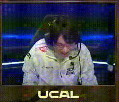 談球吧體育app下載Ucal：今天錯(cuò)失生涯首個(gè)五殺太激動(dòng)，掉下椅子太痛所以才爆了粗口
